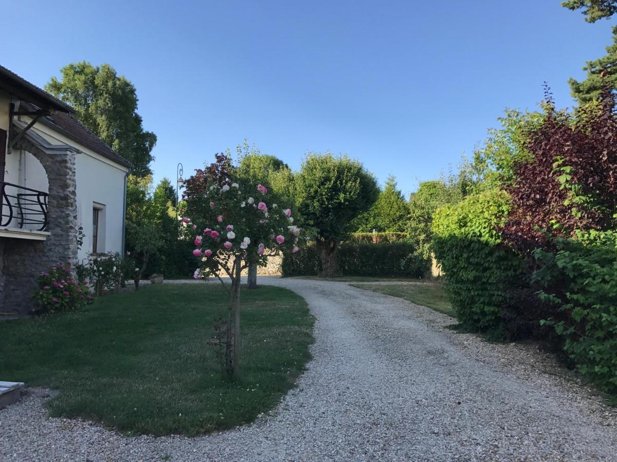 Chambre D'Hotes Romance Saint-Jean-les-Deux-Jumeaux Luaran gambar