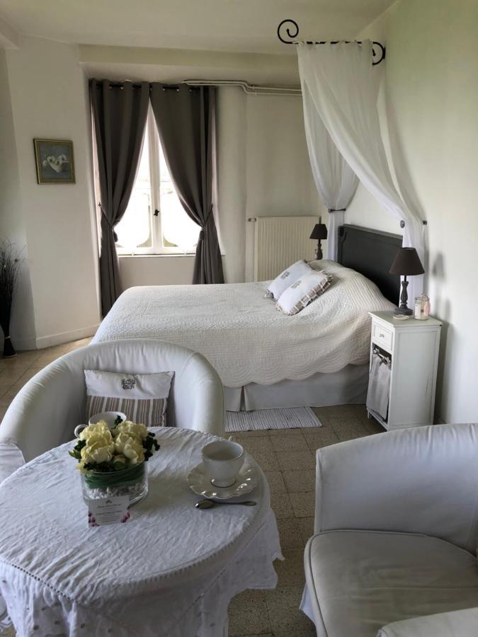 Chambre D'Hotes Romance Saint-Jean-les-Deux-Jumeaux Luaran gambar